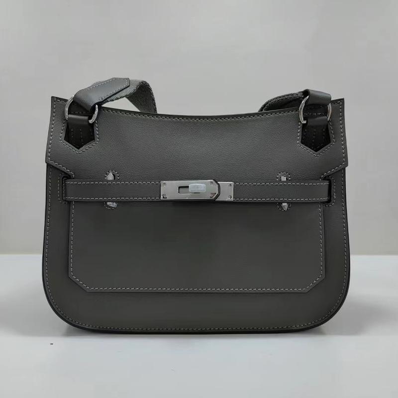 New Jypsiere Bag Swift Mini Gypsy Calf Leather Mini Shoulder Bag Goods