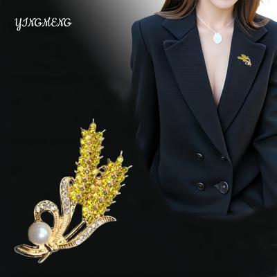 High-End Golden Wheat Brooch for Women - Versatile Suit Coat Accessory and Anti-Exposure Pin
