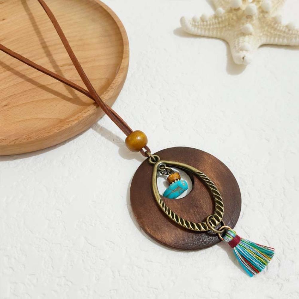 Round Sweater Chain Wooden Necklace Female Jewelry Vintage Leather Lanyard