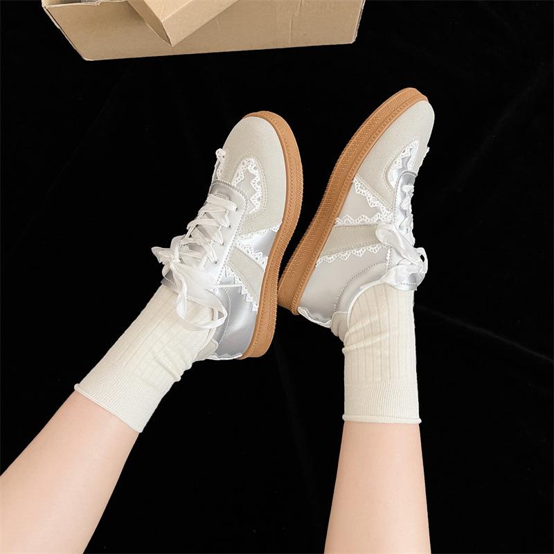 Retro silver ballet style platform German training shoes women's 2025 new spring and autumn lightweight board shoes versatile sports little white shoe