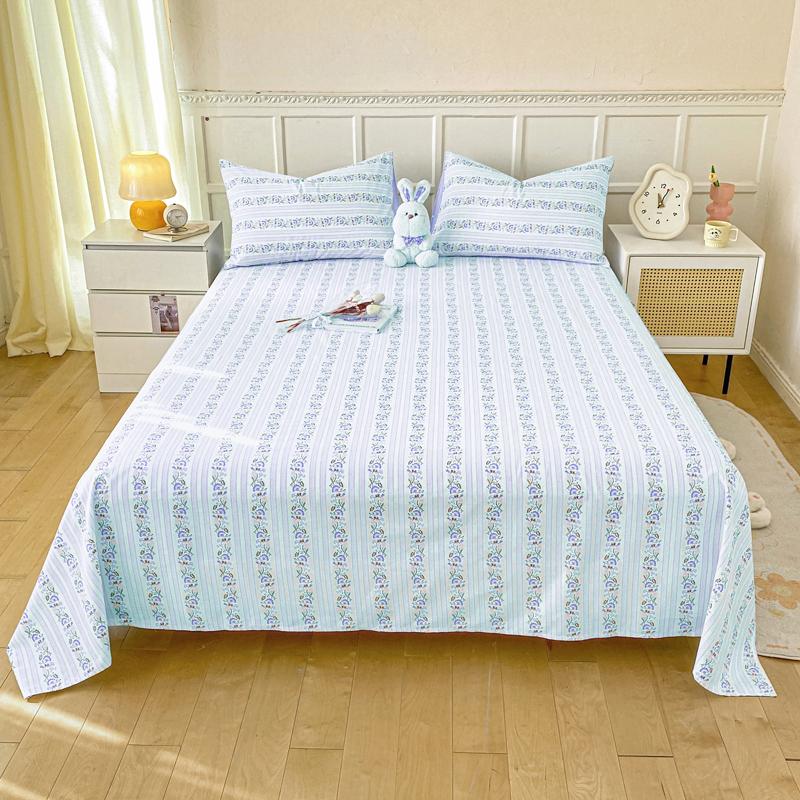 Cute Bear 100% Cotton Bed Sheet Set Plaid Pattern Cartoon Theme Flat Sheets with 2 Pillowcases Breathable Soft Bedding Set