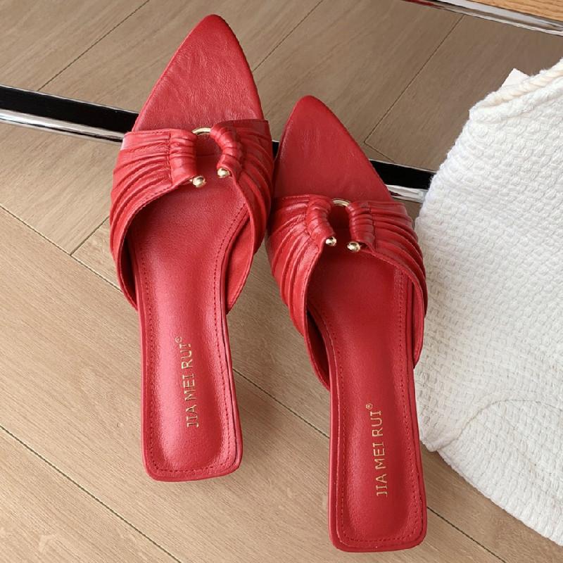 Fashion Pointed Toe Metal Decoration Pleated Women Sandals Summer Fashion Open Toe Thin Heel Slide Sandals Simple Comfort Designer Shoes