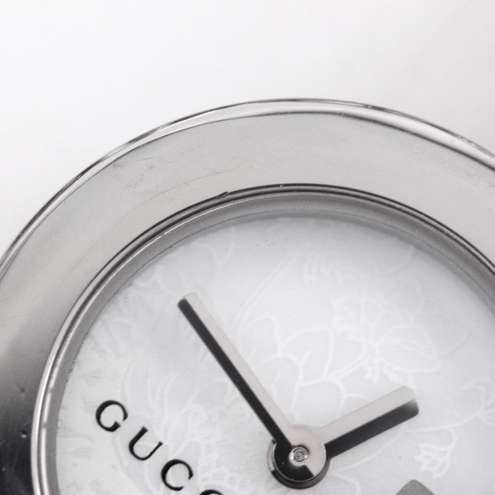 GUCCI G Charm Bracelet Watch Watches 107 White shellDial Stainless Steel Quartz Analog display Women Used