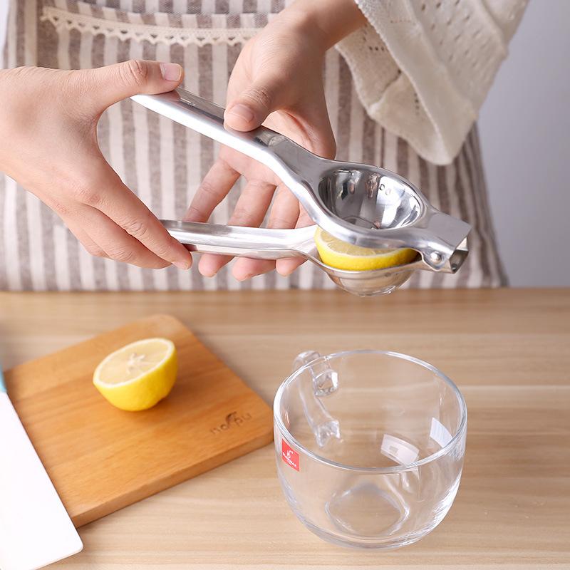 Stainless Steel Lemon Fruits Squeezer Manual Orange Juicer Press Machine Hand Citrus Squeezer Pressing Mini Lemon Maker Squeezer