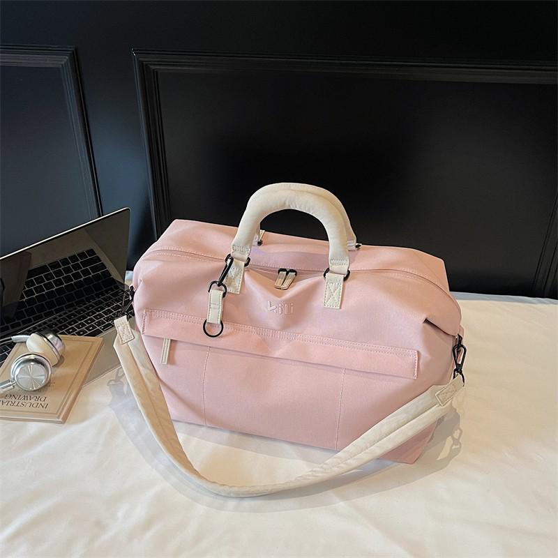 Dámská cestovní a sportovní taška s velkou kapacitou - Módní úložná taška na krátké výlety