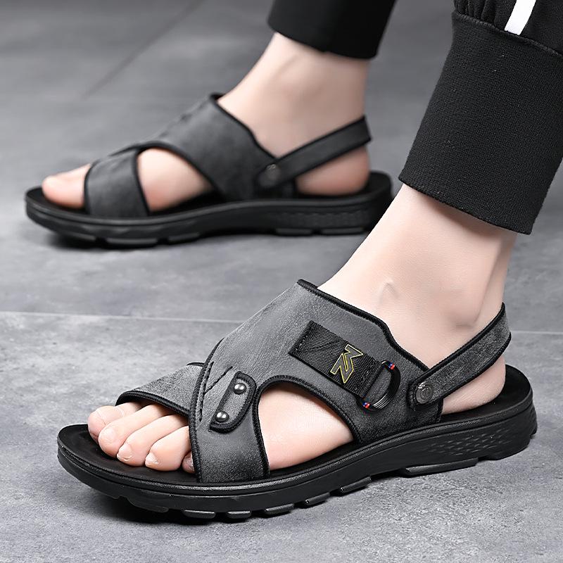 Herre Sandaler i Mykt Lær som Puster - Hul, Sommer Sko med Dobbelt Bruksområde