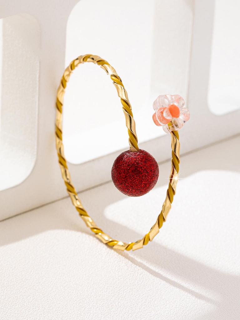 High-End Cute Christmas Bracelet: Versatile Luxury Gift for Women