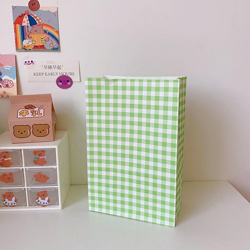 20Pcs Ins Style Colorful Plaid Kraft Paper Bag Birthday Party Graduation Christmas Gift Bag Packaging Bag Candy Sundries Bags