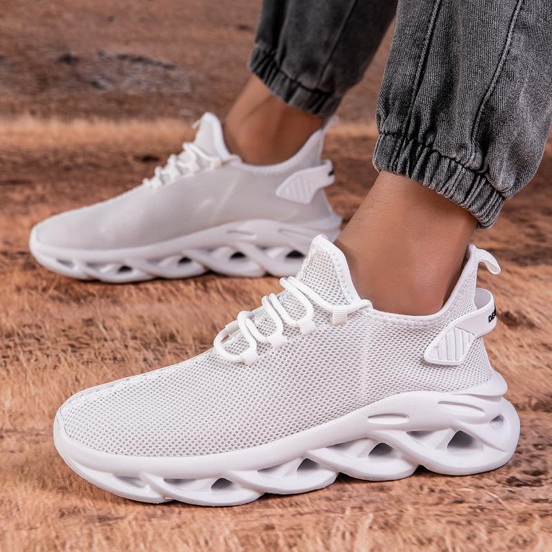 

Hot Men Running Shoes Lightweight Sneakers Black Male Casual Shoes Mesh Walking Shoe Outdoor Shock Absorption Tennis Shoes 39
