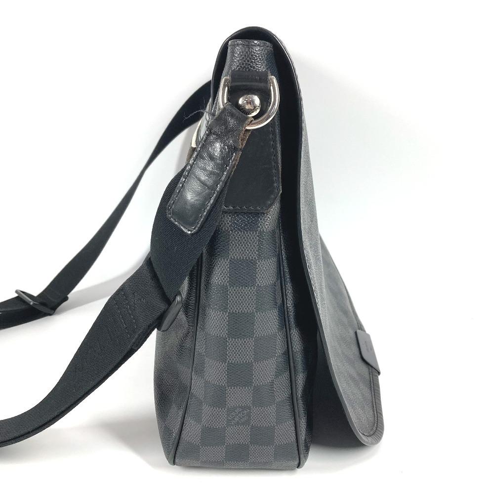 Louis Vuitton N58033 Damier Graphite Daniel GM Crossbody Messenger Shoulder Bag