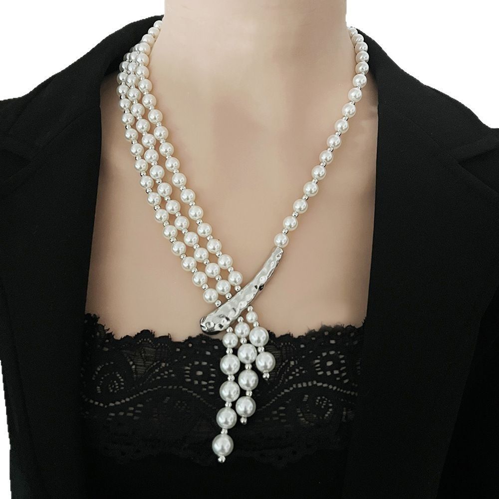 Lock Bone Chain Retro Chic Pearl Necklace Minimalis Elegant Zinc Zinc Alloy Pearl Necklace  Gift