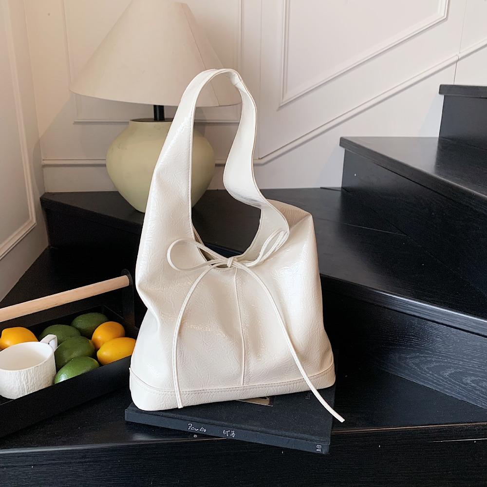 

Korean Style Bow Bucket Bag Large Capacity Commuting Shoulder Bag Oil Wax Leather Tote Bag Girls белый