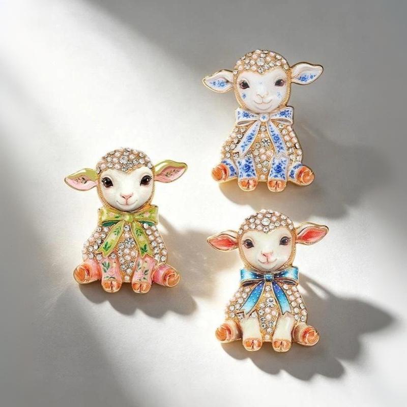 Shiny Rhinestone Zodiac Goat Brooch Cute Sheep Animal Design Lapel Pin for Bags Clothing Decoration Holiday Gift