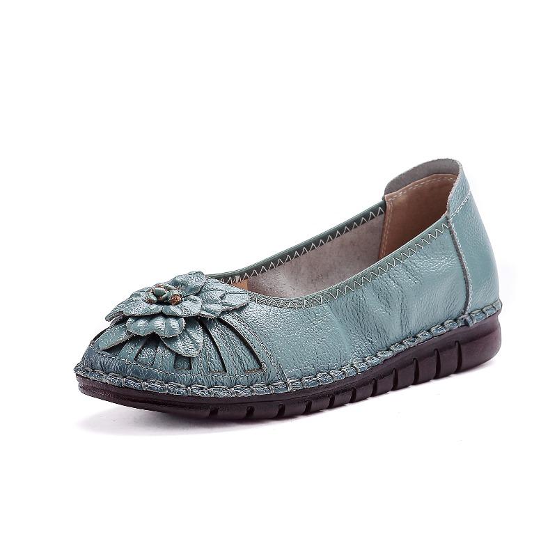 The First Layer of Cowhide Soft-soled Women's Shoes Is Comfortable and Breathable, Medium and Old Mother Shoes, Flat Leather Single Shoes.