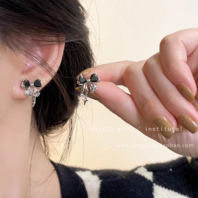 2025 Trendy Korean Micro-Inlaid Zircon Bow Earrings with S925 Silver Needle and Pearl for Women