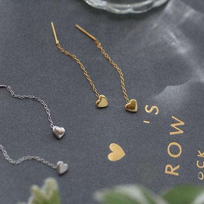 Ohrringe mit Pfirsichherz-Quasten aus 18K Gold und Titanstahl für Damen – Trendiges, schlankmachendes Design