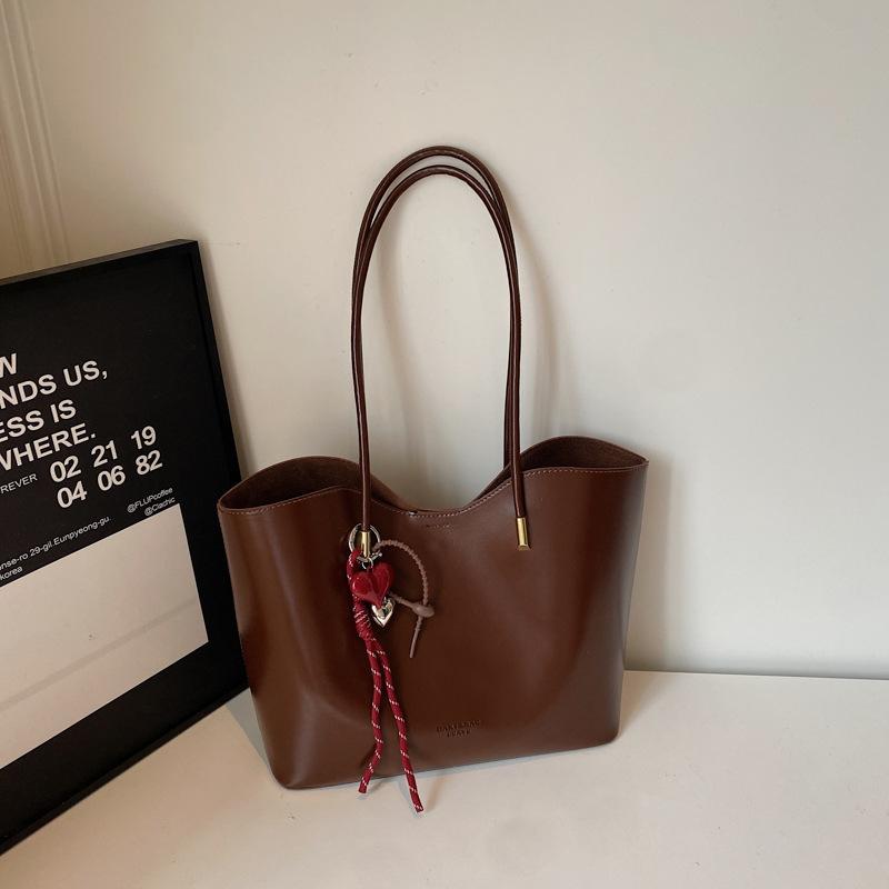 

Fashi Women Tote Bag Trendy Solid Color Casual and Simple Shoulder Bag Spacious Fashiable and Versatile Commuting Handbag
