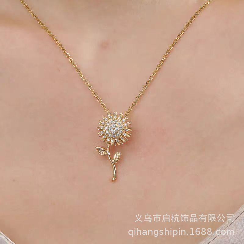 Rotating Sunflower Necklace Men'S And Women'S Design Simple Micro Zircon Pendant Neck Chain