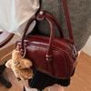 Retro Niche Portable Bowling Bag Women's 2025 New Korean Version Simple and Versatile PU Solid Color Shoulder Messenger Bag