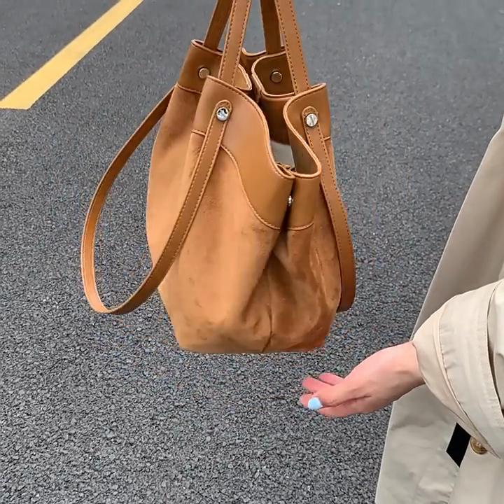 Stylish Frosted Suede Handbag New Large-capacity Tote Bag Fashion European American Autumn/winter Shoulder Bag Simple Casual Bag CLE