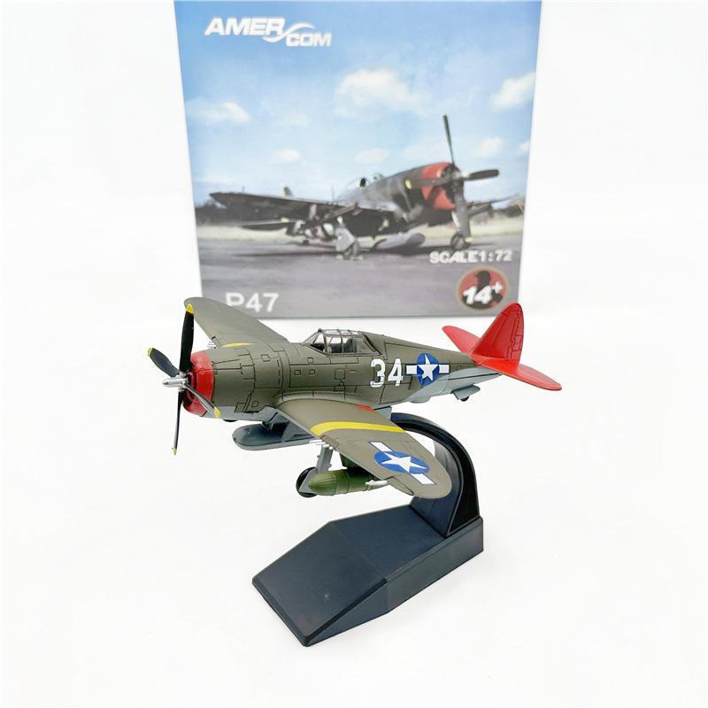 1/72 Scale WWII P-47D Thunderbolt US Fighter-Bomber Model, 332nd Fighter Group Red Tail Decor.