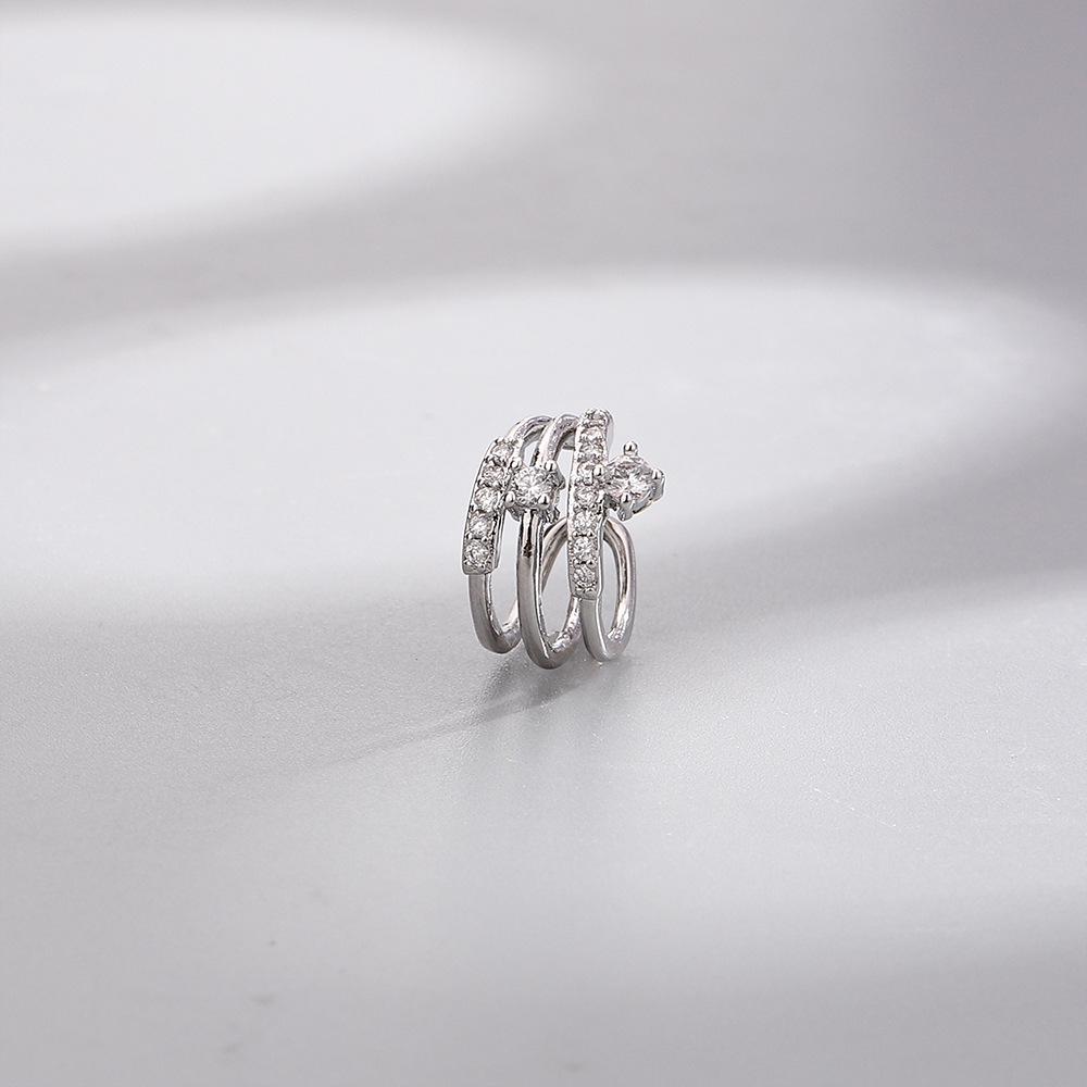 Clipsuri de urechi elegante cu zirconiu în formă de val: Stil european și american, nu este nevoie de piercing