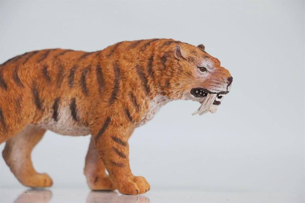 BACALYSO TNG Machairodus Pleistocene Animal Carnivorous PVC Plastic Model Display Ornament Saber-Toothed Tiger, Era, Figure, Saber-Toothed Tiger,
