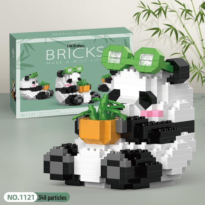 Panda Flower Micro Building Blocks - Assembly Toy for Kids, Compatible with Lego