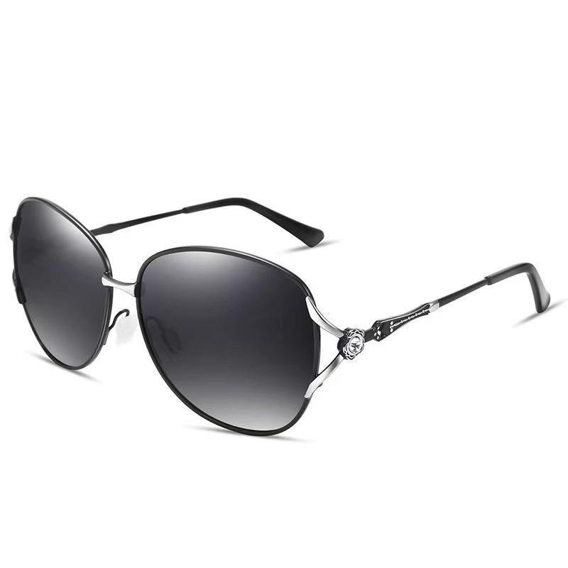 Hurricane sister-in-law sunglasses women's 1111-year-old women's polarized anti-ultraviolet sunglasses can be matched with myopia glasses