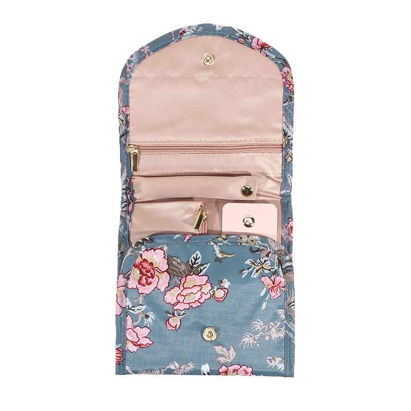 Luxury Portable Jewelry Organizer Bag - Travel Jewelry Case with Zipper Pockets for Earrings Necklaces Rings Gift Ready