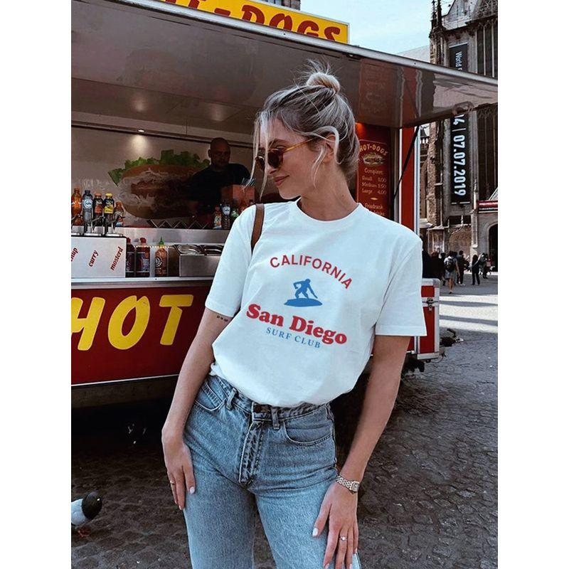 White Short Sleeve T-shirt Women 2025 New Summer Seaside Beach Loose Plus Size Half Sleeve Top
