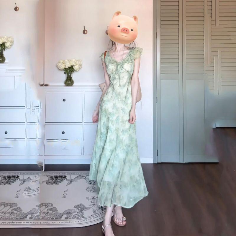 2026 French Elegant Green Floral Cap Sleeve Cinched Waist Dress