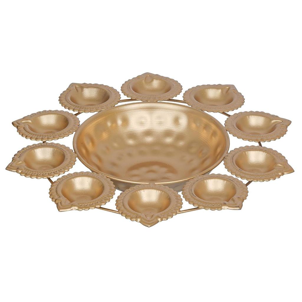 Urli Decorativo de Flor Metálica Dourada Feito à Mão com 10 Diyas | Tigela Urli para Decoração de Casa com Flores Flutuantes | Itens de Decoração de Diwali para Decoração de Casa
