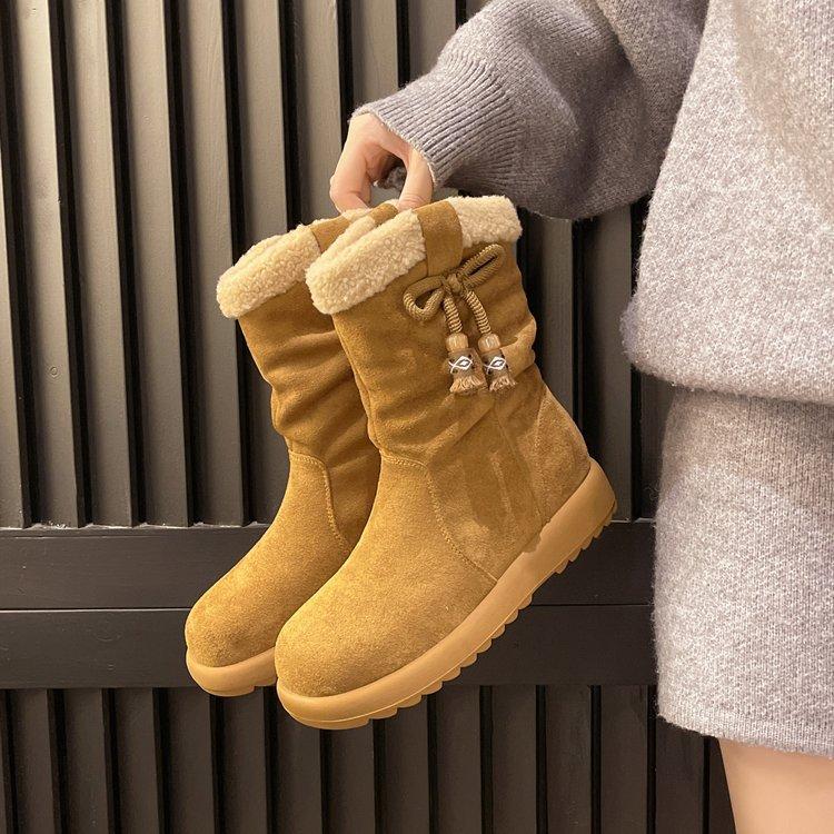 

Cowhide version thick-soled snow boots women s 2025 new winter velvet thermal cotton shoes are huge and good-looking piled boots short boots women 35