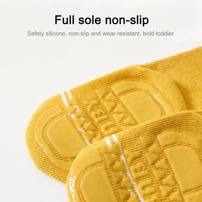 Baby-Cartoon-Socken in der Mitte der Wade, gekämmte Baumwollsocken, Babystrümpfe, lange Socken