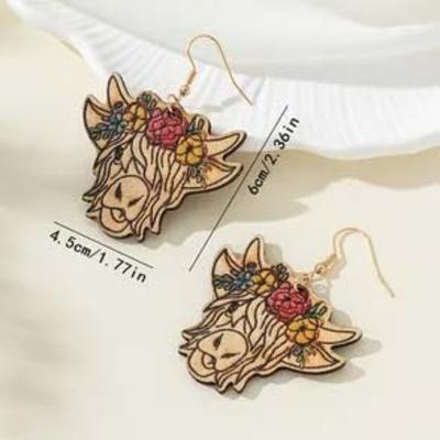 Western Denim Style Wooden Printing Cow Head Earrings, Fashionable and Creative Cartoon Women's Earrings.