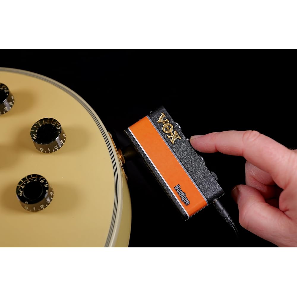 VOX amPlug 3 Boutique Headphone Guitar Amplifier - Cable-free, plugs directly into your guitar, perfect for home practice, battery-powered, built-in e