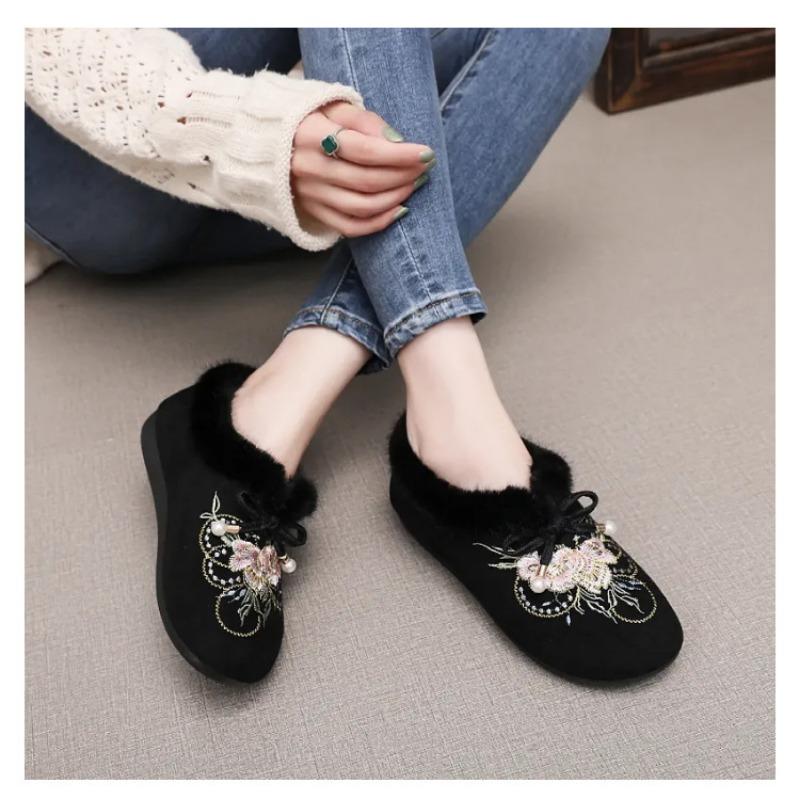 Womens Embroidered Fleece Lined Warm Ethnic Style Casual Flat Cloth Shoes