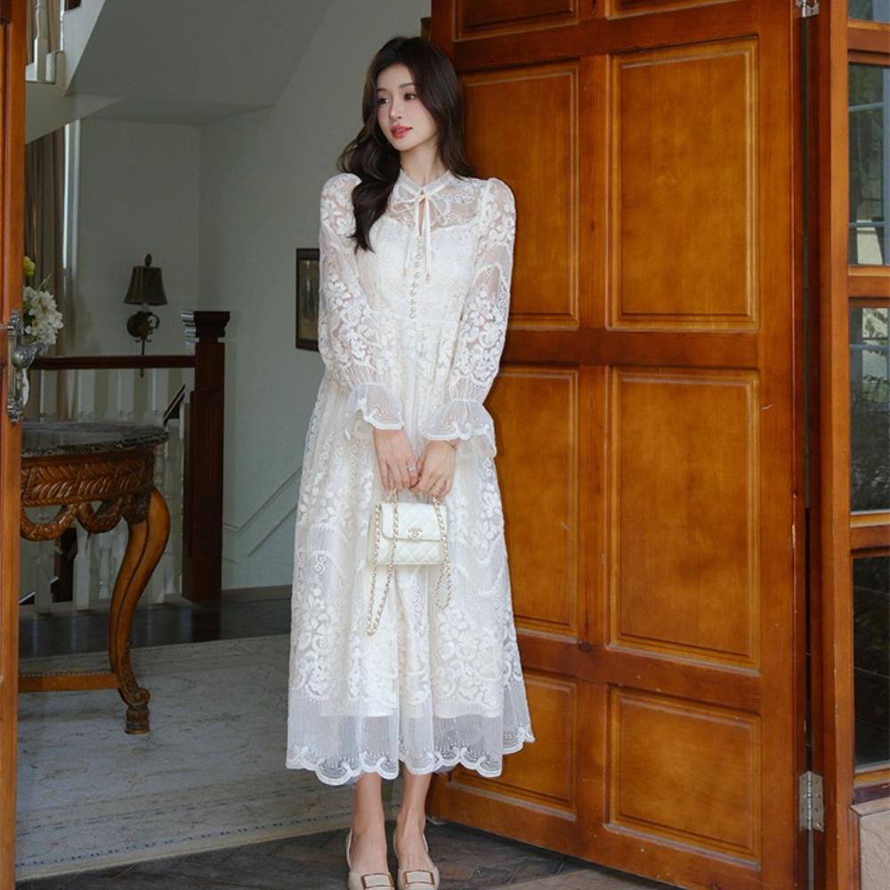Elegant Lace Dress Women Mesh Embroidery Lanetern Sleeve Elegant Vintage Long Robe Holiday Prom Party Dresses