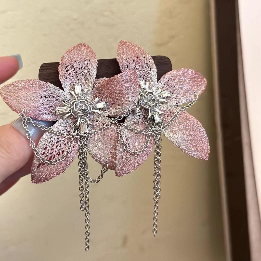 Exquisite Pink Lace Flower Necklace & Tassel Earrings Set