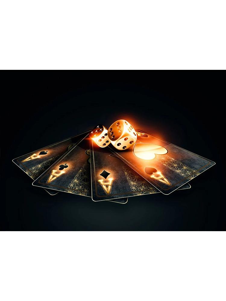 

Vintage Casino Royale Poker Gambling Posters Canvas Painting Poker Night Dice Poker Chips Wall Picture for Bar Club Home Decor 40x50cm No Frame