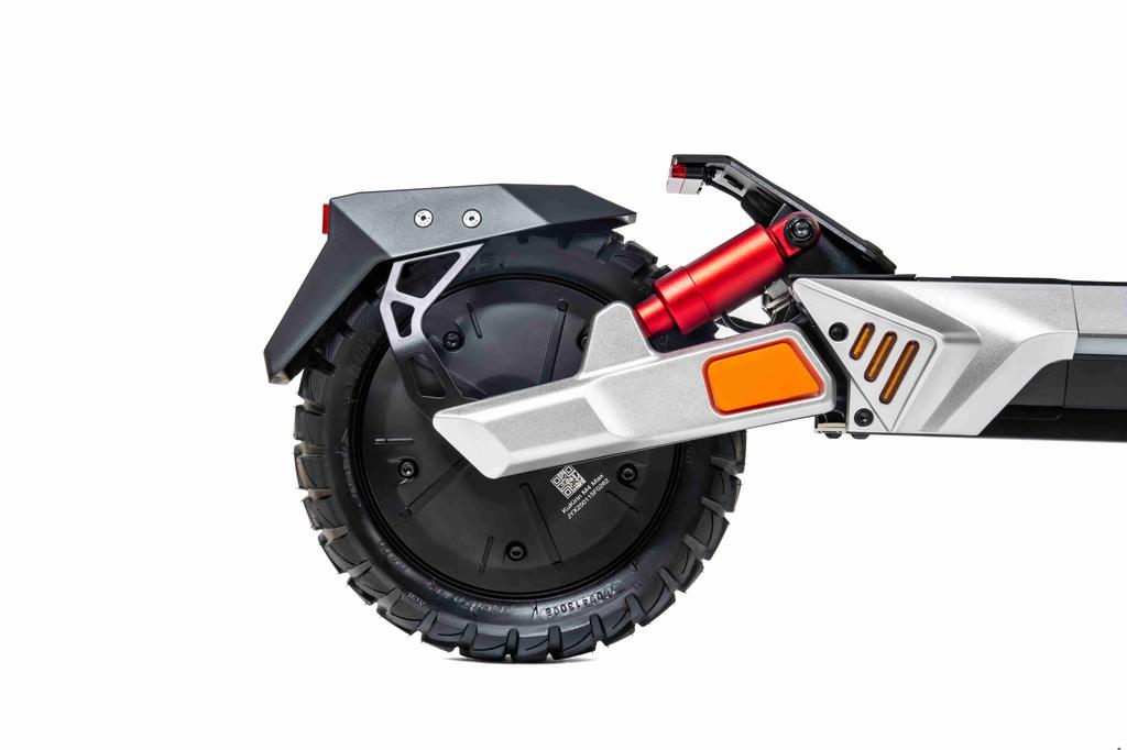 KuKirin M4 Max Foldable Electric Scooter 10 Inch, 800W Motor, 48V 18.2Ah Battery, Top Speed 45 Km/h, Range 64 Km, Dual Disc Brake