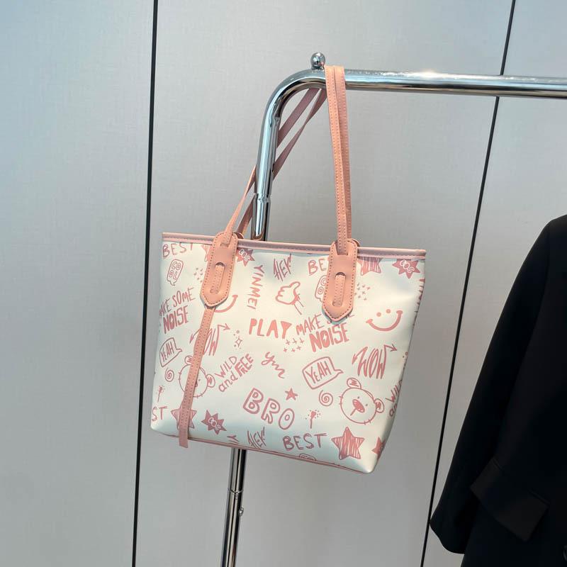 Large capacity armpit bag autumn and winter new cute cartoon printed shoulder bag sweet literary and artistic fan tote bag