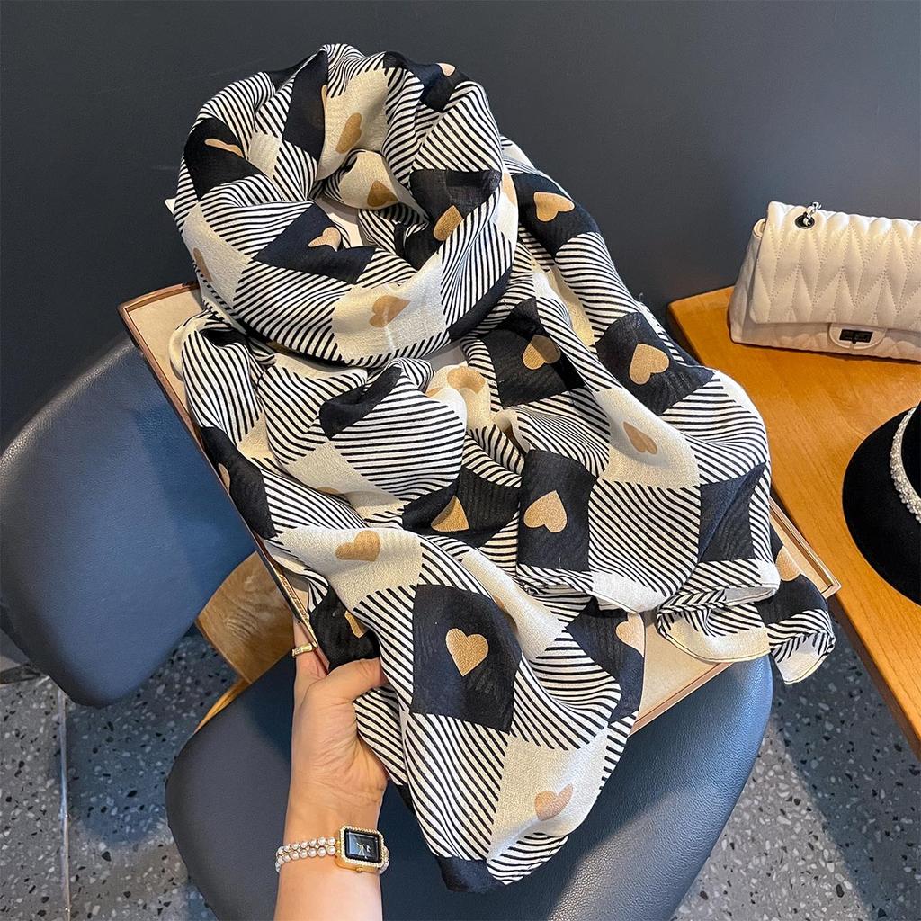 Patchwork Contrasting Color Cartoon Cotton and Linen Scarf Versatile and Elegant Shawl Scarf Beach Scarf Simple Woman Scarf