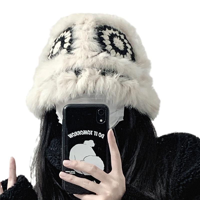 Hat for Women In Autumn and Winter Cute Warm Ear Protection Big Head Circumference Handmade Knitted Tiger Head Hat Showing Small Face