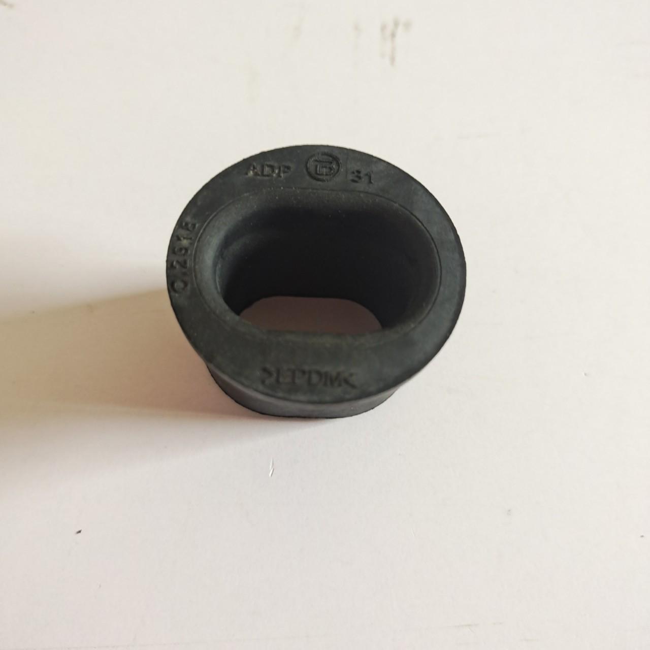 

Mercedes Radiator Rubber Mount (Part A2515040012) Default Item