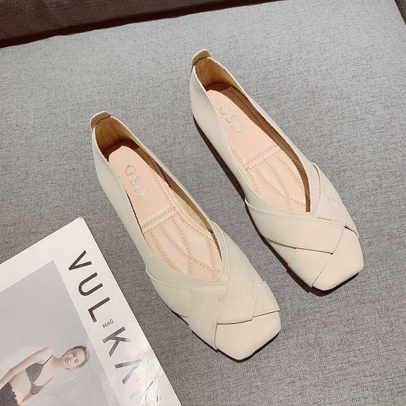 Single shoes summer and autumn square head comfortable versatile apricot light mouth one-pedal single shoes