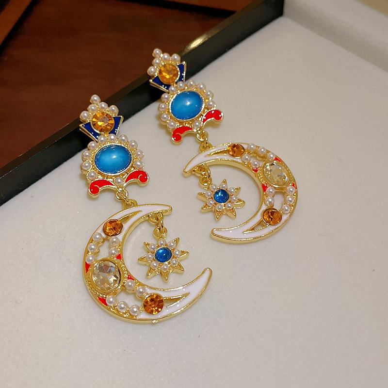 

Vintage Medieval Silver Needle Diamond Drip Oil Star Moon Earrings Artificial Pearl Earrings Court Temperament Earrings Women