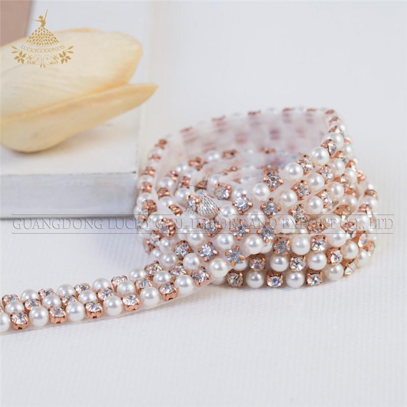 New Arrival Blingbling Yardage Strip Shape Iron on Crystal Rhinestone Break Line Hot Fix Design Patch Pearl Bead Applique