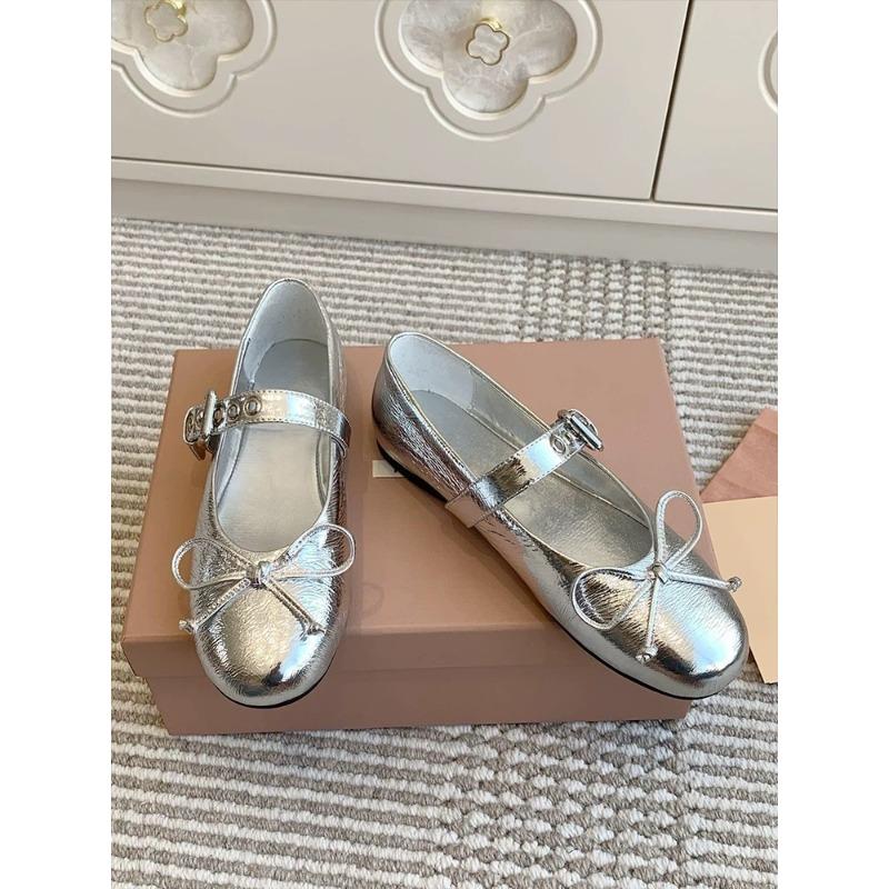 Sheepskin version~ Design sense belt buckle flat bottom shallow mouth single shoes women's bow round head Mary Jane shoes women's shoes